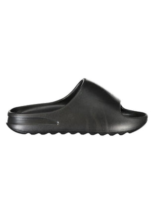 Norway 1963 Black Polyurethane Women's Slipper