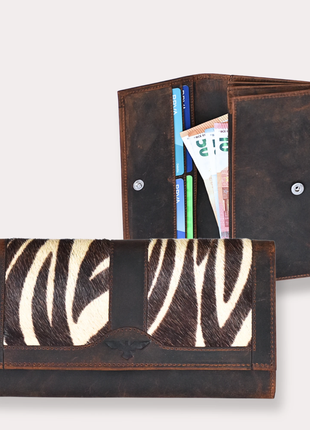 Cartera de Cuero con Solapa Animal Print y Compartimentos – IULIUS - XLchoice