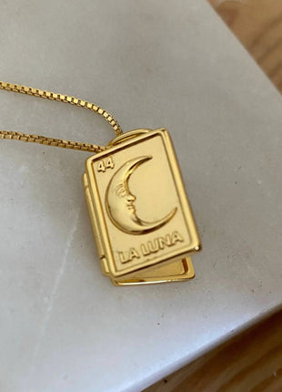 Love Photo Album Opening And Closing Photo Frame Necklace - xlchoice.com
