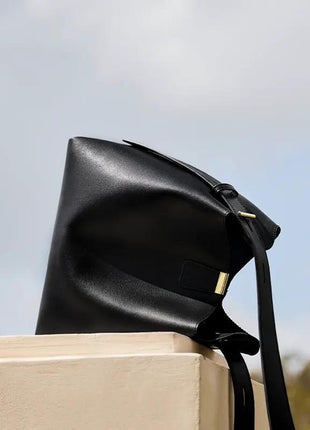 Minimalist Genuine Leather Bucket Shoulder Bag - xlchoice.com