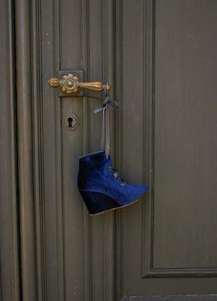 The Wedge Collection No. 2 - XLchoice