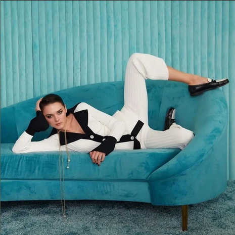 The Flat Collection No. 2 - XLchoice