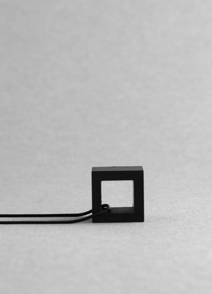 ELEMENTO halskæde – minimalistisk geometrisk bærbar skulptur - XLchoice
