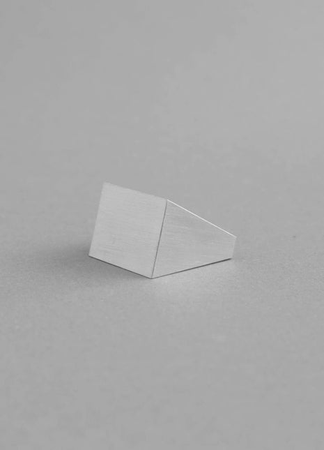 PYRAMID ALUMINIUMSRING | Elegant geometrisk justerbar ring - XLchoice