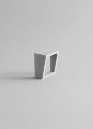 txt
MK3 ASYMMETRISKE RINGE | Sort & grå beton-4