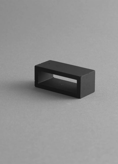 RECTANGLE SORT MODERNE HALSKÆDE | Futura Limited Edition-0
